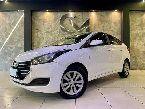 HYUNDAI HB20S 1.6 COMFORT PLUS 16V FLEX 4P AUTOMÁTICO HYUNDAI HB20S 1.6 COMFORT PLUS 16V FLEX 4P AUTOMÁTICO